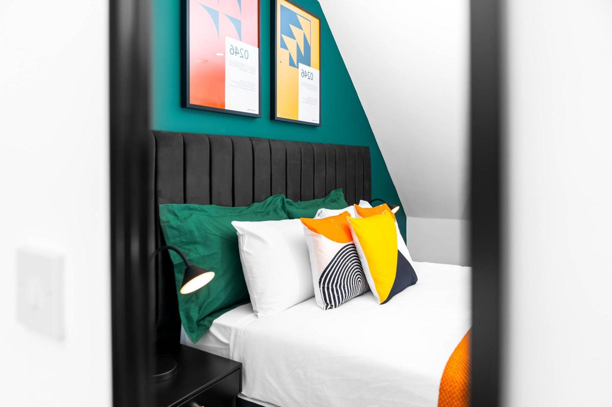 Luxury 3 Bedroom Apartment - Terrace - Near City Centre - Wifi - Smart Tv 1Mr Birmingham Esterno foto