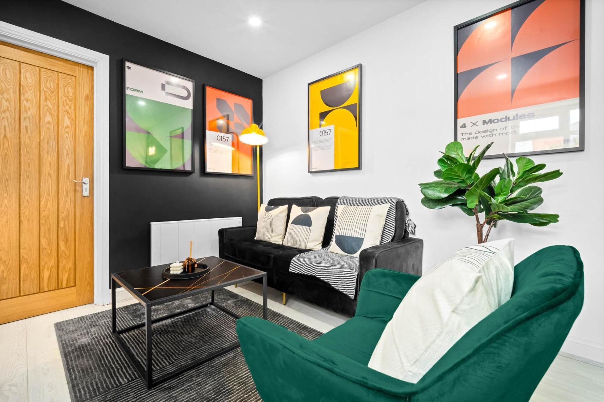 Luxury 3 Bedroom Apartment - Terrace - Near City Centre - Wifi - Smart Tv 1Mr Birmingham Esterno foto
